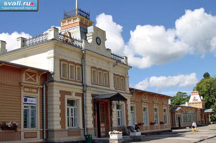 Железнодорожная станция в Хаапсалу, Эстония.