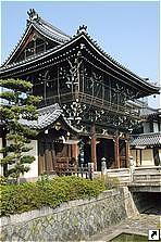 Храм Nishi Hongan-ji, Киото, Япония.