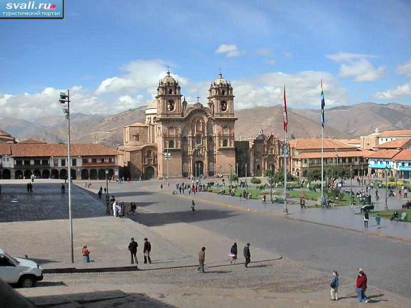 ������� ����� (Plaza de Armas), �����, ����.