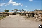 Деревня народа Масаи, Национальный парк Амбосели, Кения. 