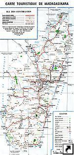 Туристическая карта Мадагаскара с автодорогами (франц.)
