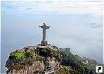 Статуя Христа Спасителя, холм Корковаду, Рио-Де-Жанейро, Бразилия.