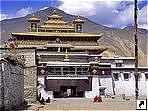 Монастырь Самье (Samye), окрестности Тсетанга (Tsetang), Тибет.