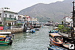 - (Tai O) -      (Lantau), , .