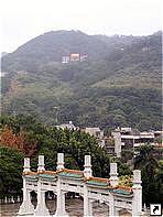 Вид на Тайпей с Национального Музея, Тайвань.
