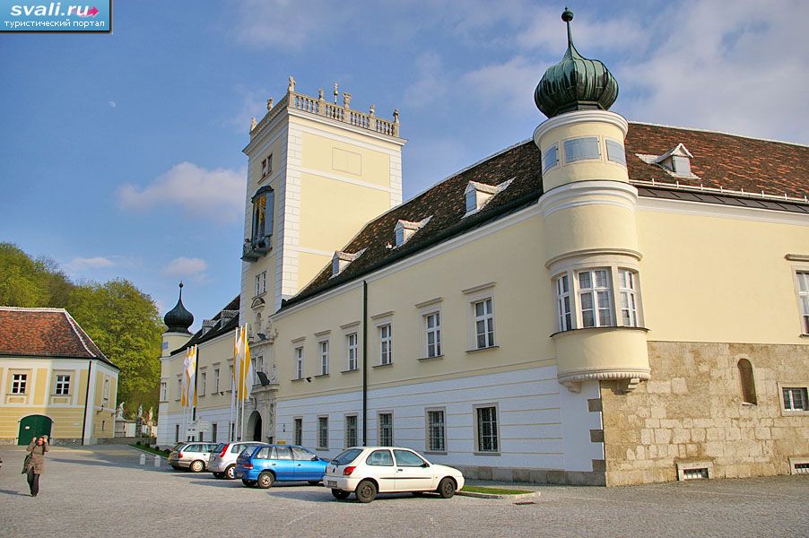   (Heiligenkreuz Abbey),  , .