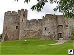 Замок Чепстоу (Chepstow), Уэльс, Великобритания.
