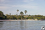 Лагуна Канайма (Canaima Lagoon), Национальный парк Канайма, Венесуэла.