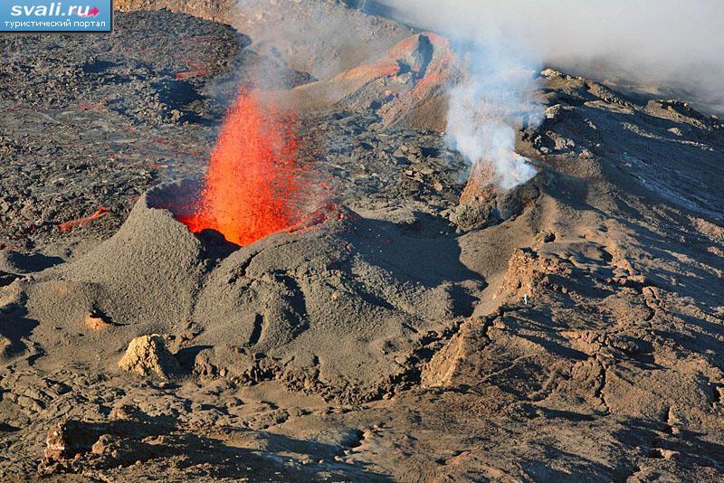 ������ �����-��-��-����� (Piton de la Fournaise), �������, �������.