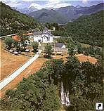 Монастырь Морача, Черногория.