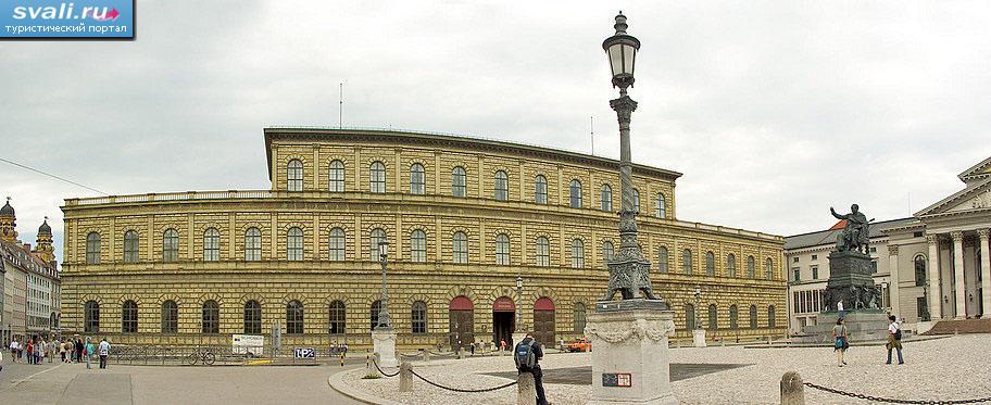 Дворец "Мюнхенская Резиденция" (Residenz), Мюнхен, Германия.