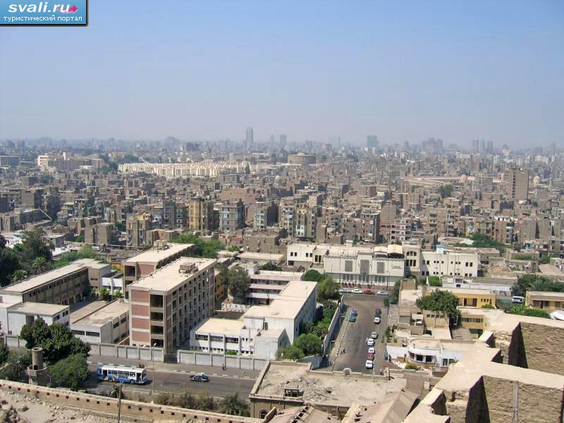 Вид на Каир, Египет. 