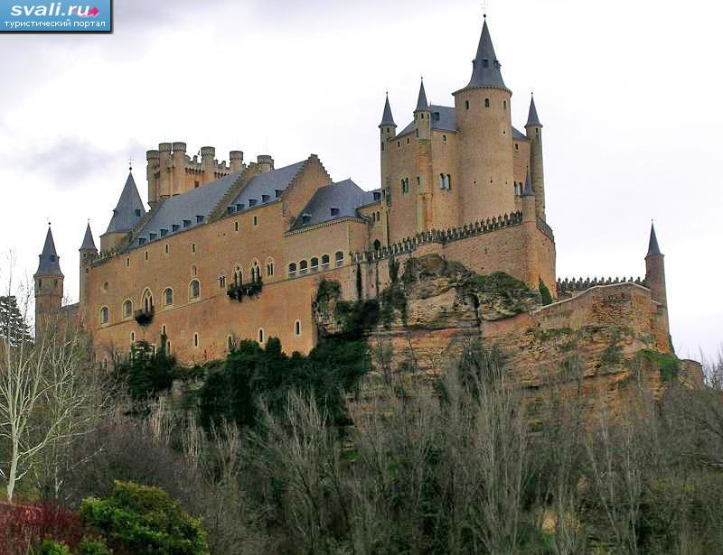 Замок Алькасар, Сеговия (Segovia), Испания.