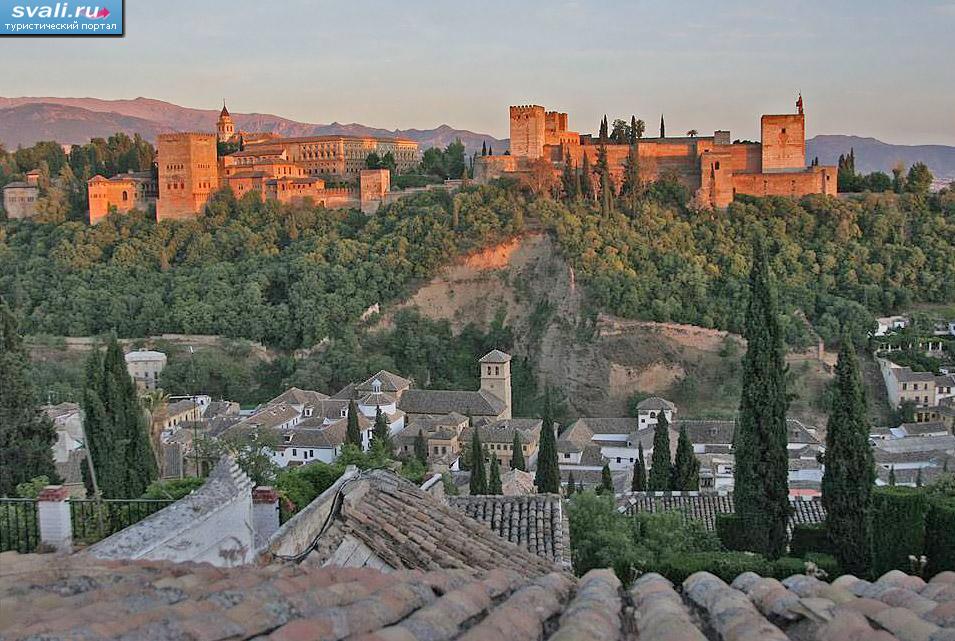 Крепость Альгамбра (Alhambra), Гранада, Испания.