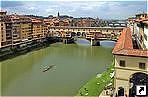 "Золотой мост" Понте Веккио (Ponte Vecchio), Флоренция, Италия.