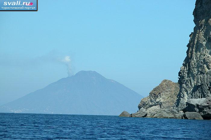   (Stromboli), .