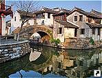 Древний город Чжоучжуан (Zhouzhuang), 30 км к югу от Сучжоу (Suzhou), провинция Цзянсу (Jiangsu), Китай.