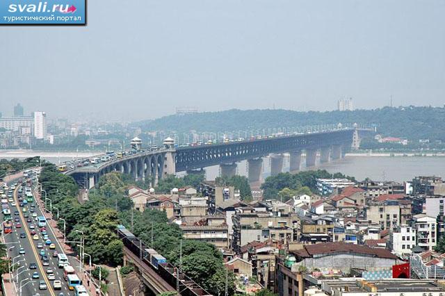 Ухань (Wuhan), провинция Хубэй (Hubei), Китай. | Китай, центр ...