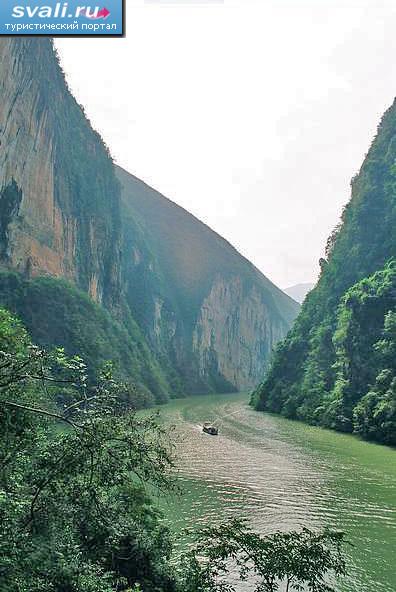 " " (Three Gorges)    (Hubei), .