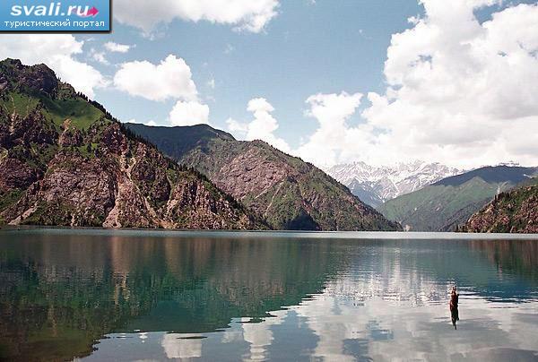 Озеро Сары-Челек, Киргизия.