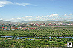 Вид на Улан-Батор с мемориала Зайсан, Монголия.