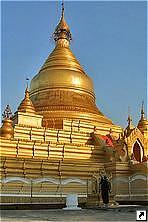 Пагода Садамуни (Sandamuni), Мандалай (Mandalay), Мьянма (Бирма).
