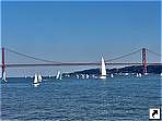 Мост 25 апреля, Лиссабон, Португалия.