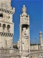 Мадонна и младенец, Вифлеемская башня (башня Белем, Torre de Belem), Лиссабон, Португалия.