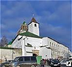 Святые ворота, Спасский монастырь, Ярославль, Россия.