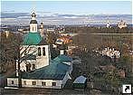 Спасо-Преображенская церковь и вид на Владимир, Россия.