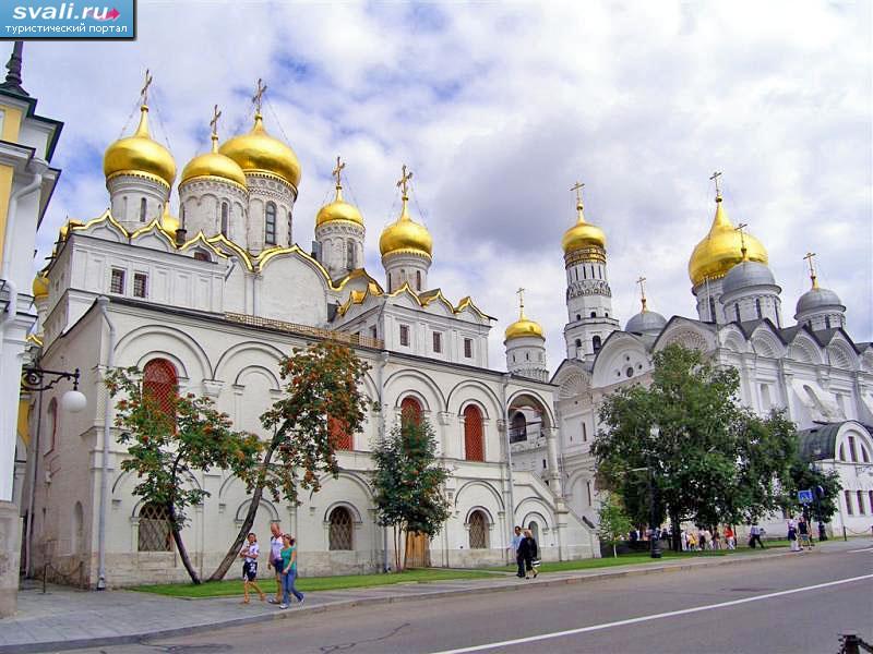 Благовещенский и Архангельский соборы, Кремль, Москва, Россия.
