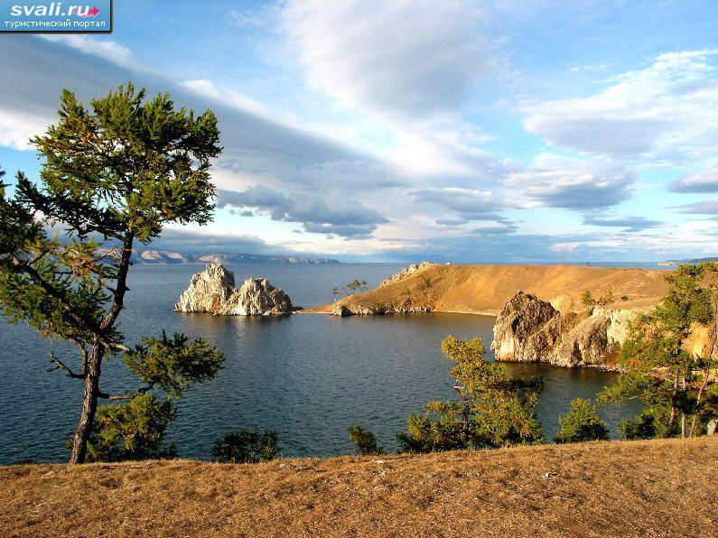 Мыс Бурхан, Хужир, остров Ольхон, озеро Байкал, Россия.