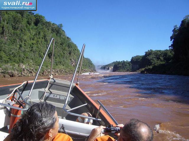      (Iguazu Falls), .