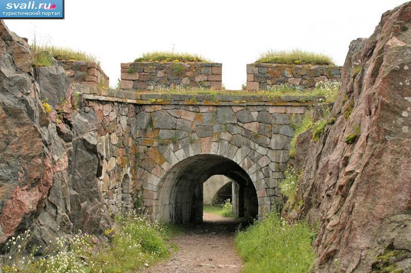   (, Suomenlinna), , .