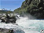 Водопады Petrohue, Пуэрто-Монт (Puerto Montt), Чили.