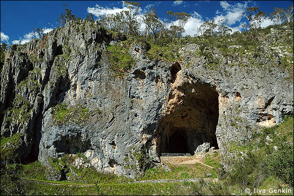   North Glory Cave, Snowy Mountains, NSW, 