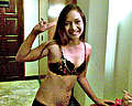 "Морковка-массажистка" одного из салонов боди-массажа в Бангкоке. (800x639 369Kb)
