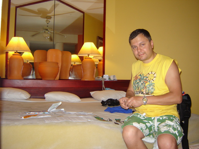 � ������