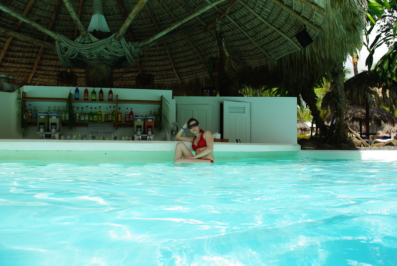 �������