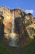 Водопад Анхель рано утром во всей красе (527x800 123Kb)