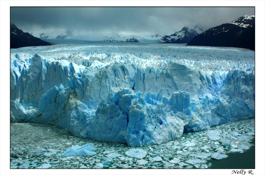  Perito Moreno     Los Glaciares    -