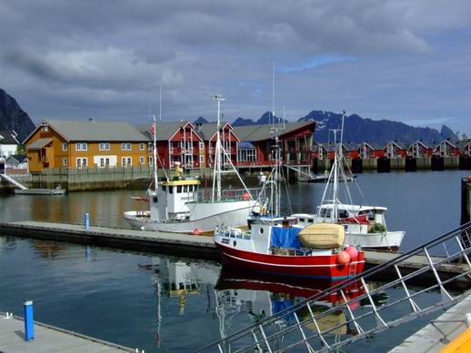 В бухте Сволвера, Лофотенские острова, Норвегия.