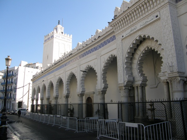 Центральная городская мечеть, Алжир.
