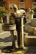 Площадь с фонтаном в Таормине, Сицилия, Италия. (297x450 65Kb)