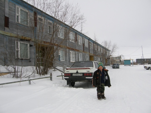 ����������