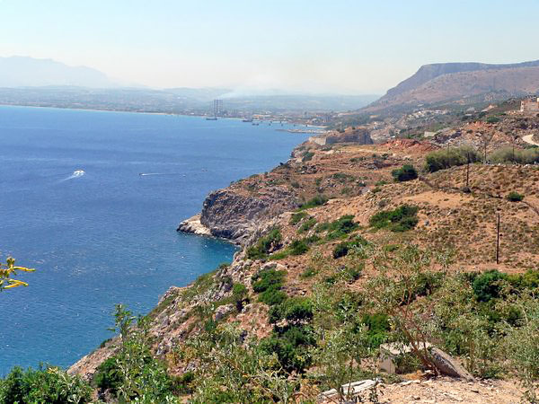Побережье Критского моря, остров Крит, Греция.