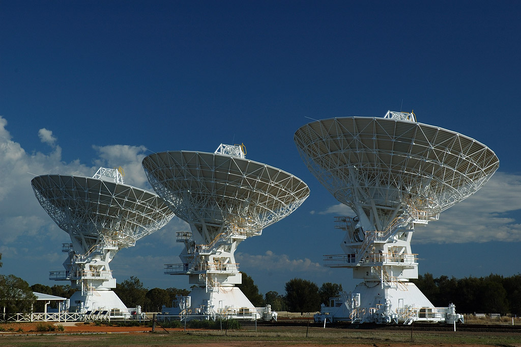 ATCA - Australian Telescope Compact Array,    Narrabri, NSW, .