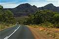 Дорога С216 через Grampians NP, Виктория, Австралия (700x466 269Kb)