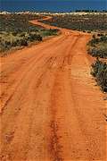 Дорога в Mungo Natonal Park, NSW, Австралия (399x600 136Kb)