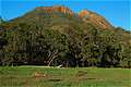Belougery Split Rock, Warrumbungle NP, около городка Coonabarabran, NSW, Австралия (600x399 156Kb)